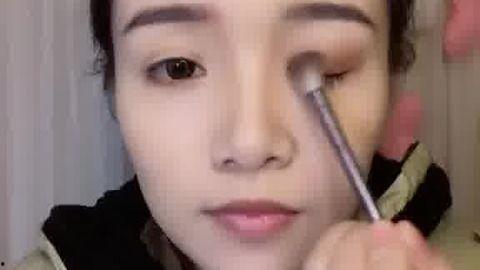 教化妆的视频